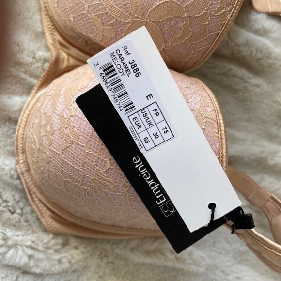 NWT Empreinte molded cup balcony bra - Picture 9 of 9